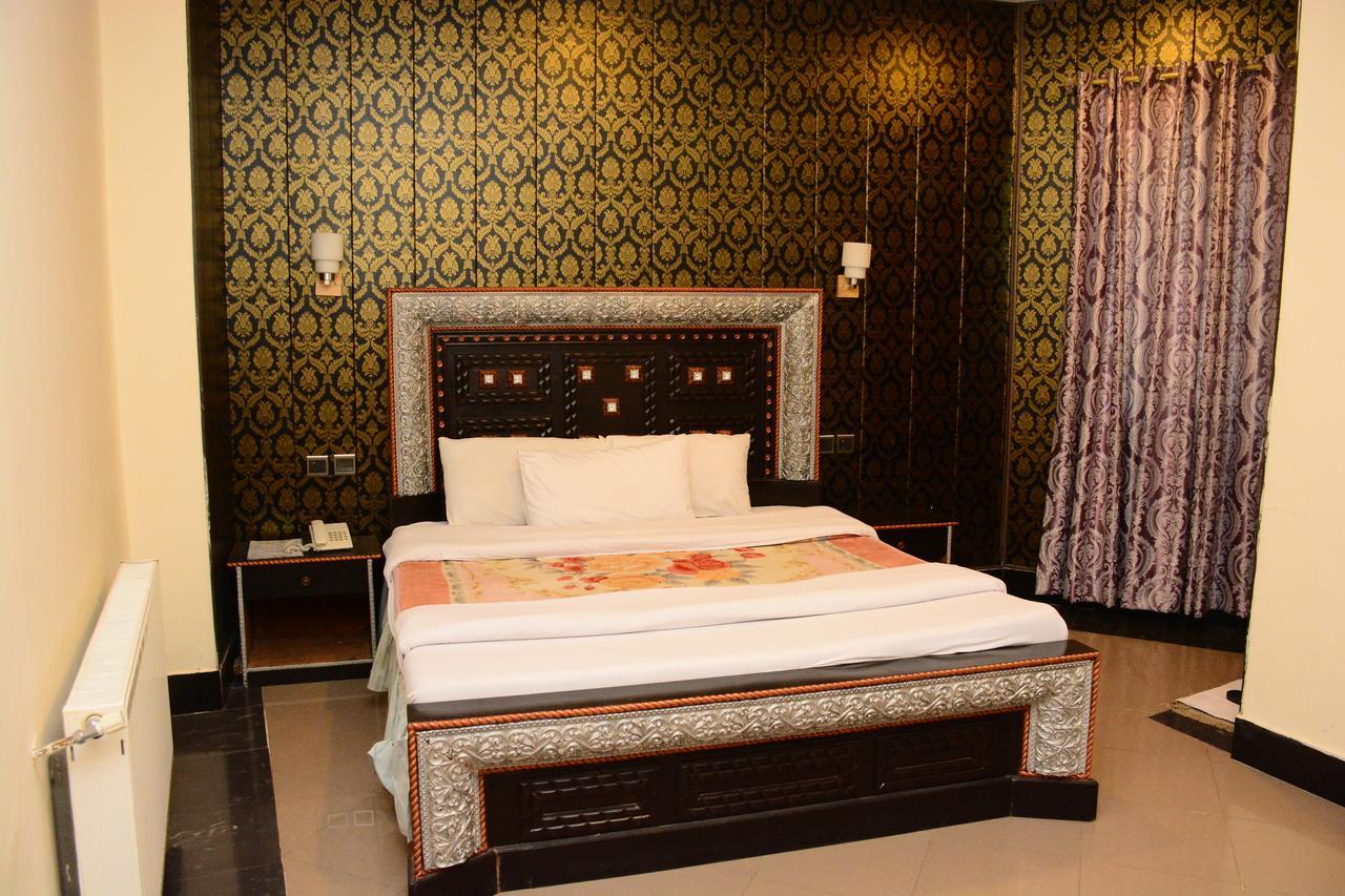 Hotel Move-N-Pick Murree Exterior photo